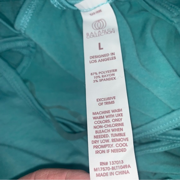 Women’s L BALANCE COLLECTION Aqua Green Fitness Active L/S Strappy V YOGA Top - Picture 13 of 14